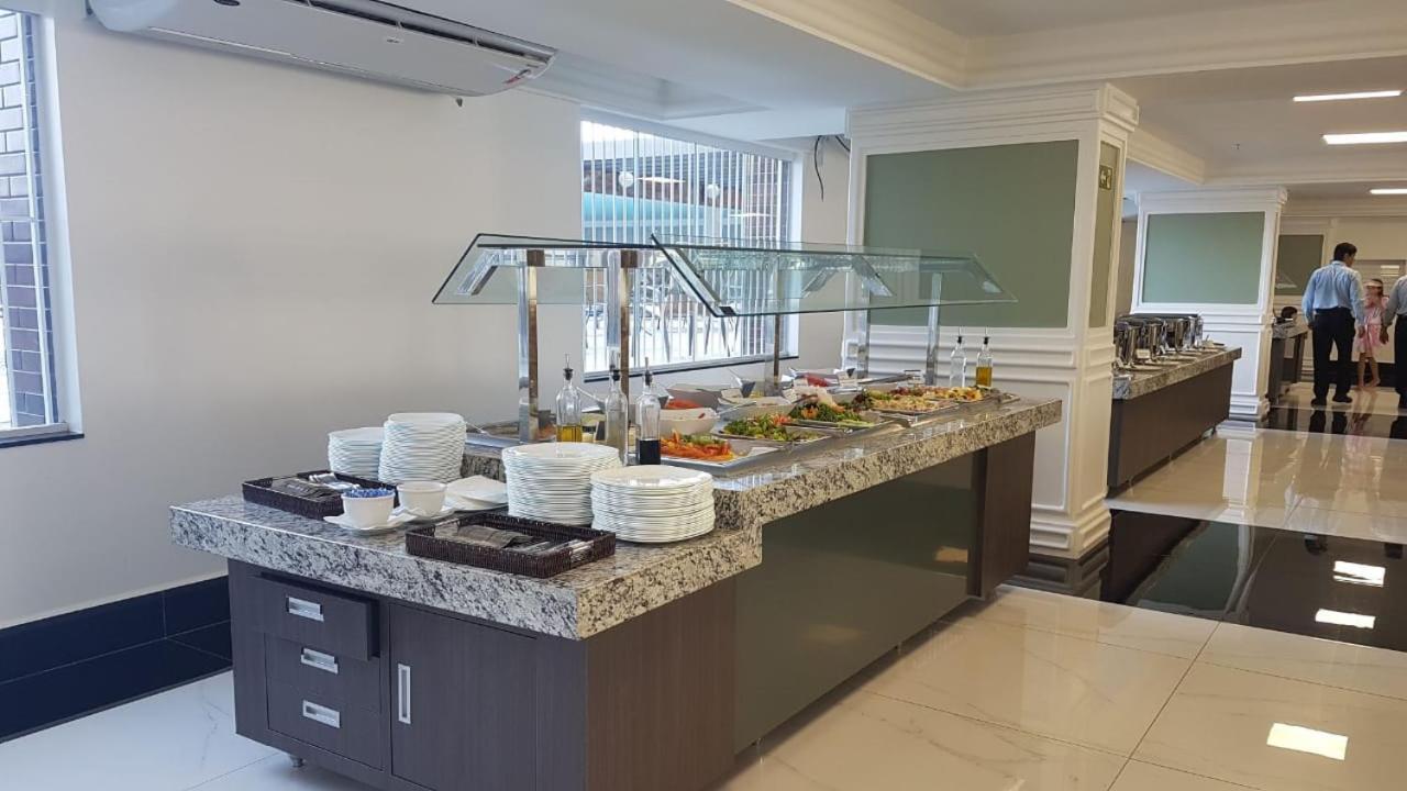 Piazza Di Roma. Andreia. Apartment Caldas Novas Ngoại thất bức ảnh