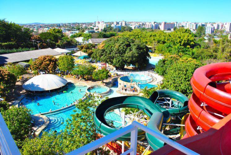 Piazza Di Roma. Andreia. Apartment Caldas Novas Ngoại thất bức ảnh